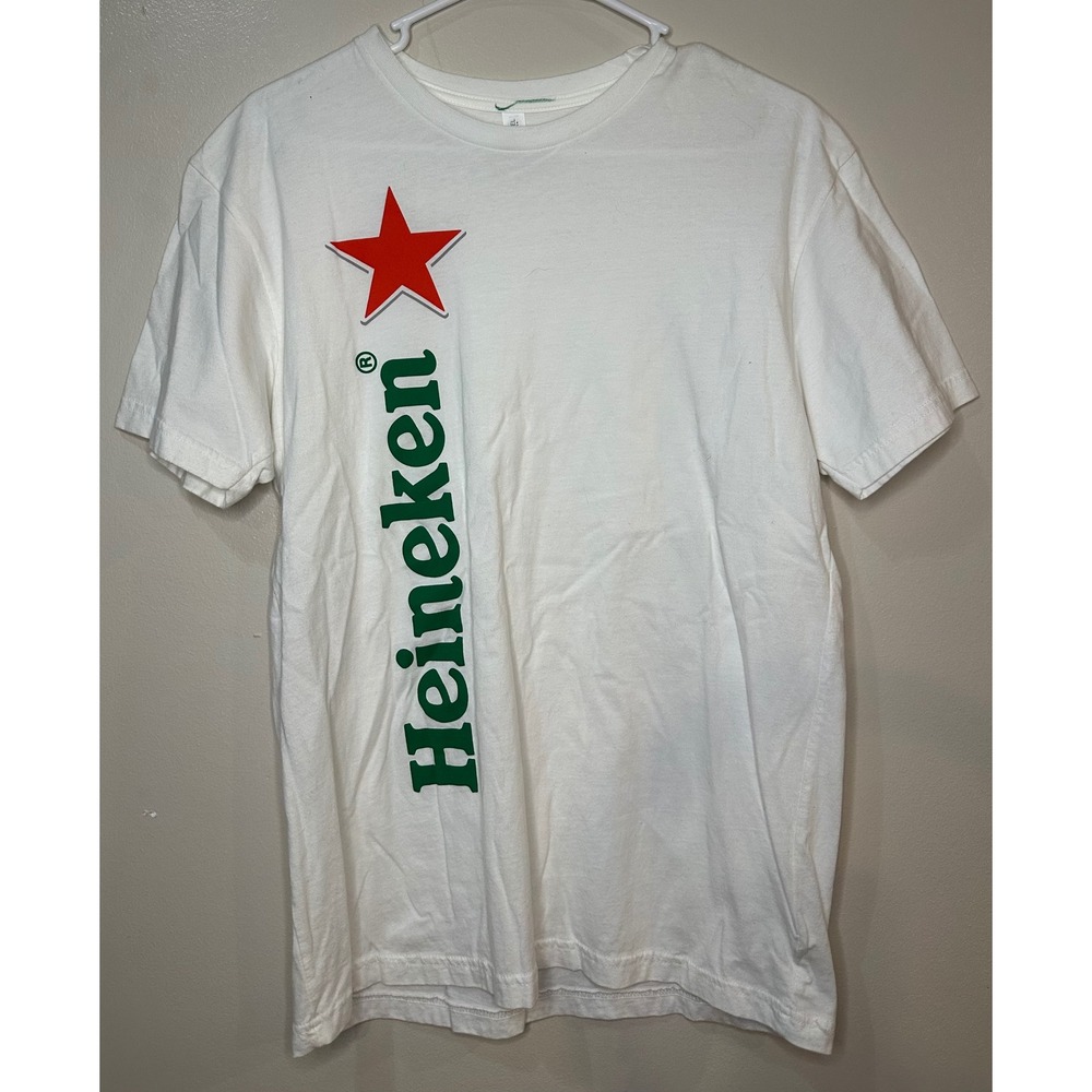 Heineken Beer Graphic T-Shirt Mens Medium White Red Star‎ Logo Short Sleeve Tee